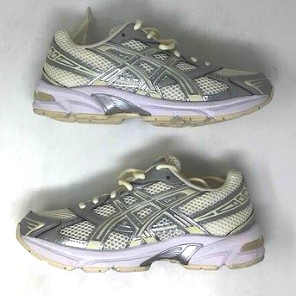 Women’s ASICS Gel-1130 Cream/Pure Silver
